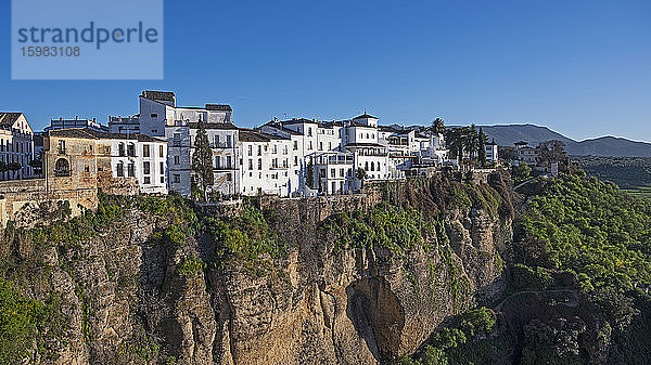Spanien  Ronda  Altstadt am Kliff