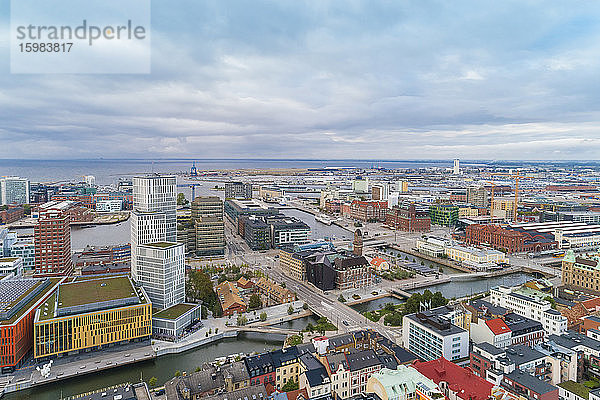 Schweden  Schonen  Malmö  Luftaufnahme des Hauptbahnhofs von Malmö