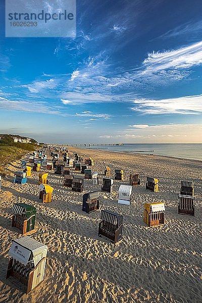 Strandkörbe  Ostsee  Insel Usedom  Mecklenburg-Vorpommern  Deutschland  Europa