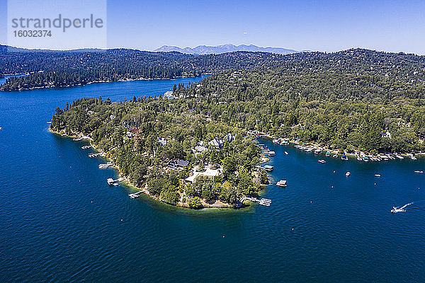 Luftaufnahme von Lake Arrowhead  Kalifornien  Vereinigte Staaten von Amerika  Nordamerika