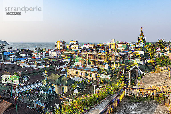 Blick über Myeik (Mergui)  Myanmar (Burma)  Asien
