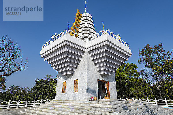 Ibuthou-Pakhangba-Tempel  Kangla-Palast  Imphal  Manipur  Indien  Asien