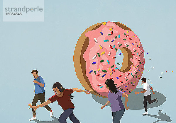 Menschen  die vor einem großen gestreuten Donut davonlaufen