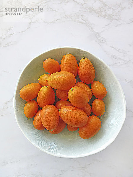 Kumquats in einer Schüssel