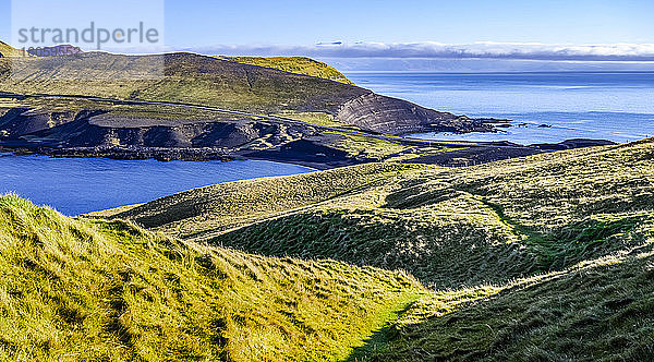 Die Insel Heimaey im Vestmannaeyjar-Archipel; Heimaey  Vestmannaeyjar  Südliche Region  Island