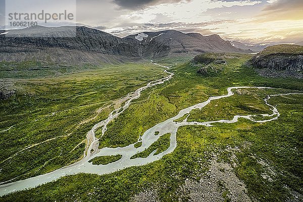 Luftaufnahme  Sarek Nationalpark  Laponia  UNESCO Schutzgebiet  Gällivare  Norrbottens län  Schweden  Europa