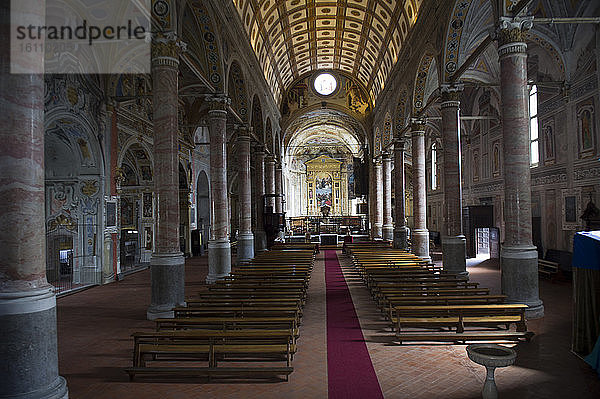 Europa  Italien  Lombardei  Iseosee  Lovere  Basilika S. Maria in Valvendra.