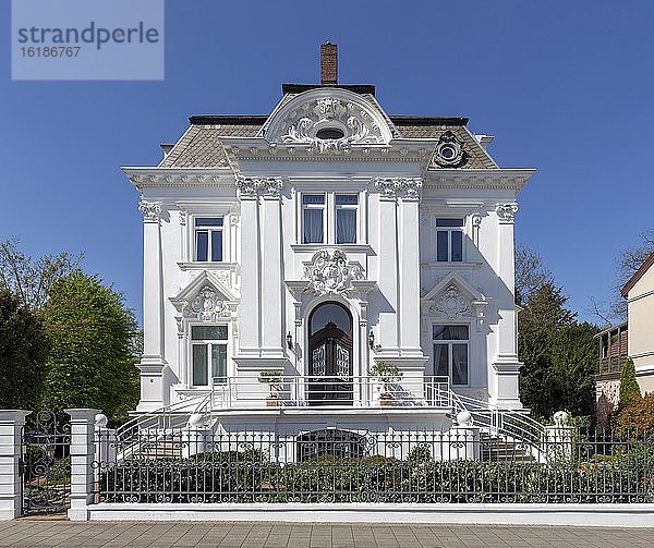 Villa André  Bünde  Ostwestfalen  Nordrhein-Westfalen  Deutschland  Europa