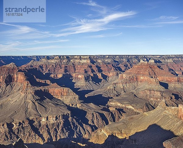 Erodierte Felslandschaft  Canyonlandschaft  Grand Canyon  South Rim  Grand Canyon Nationalpark  Arizona  USA  Nordamerika