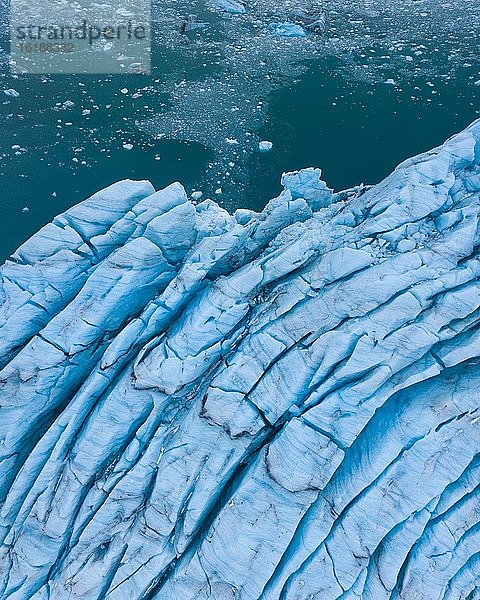 Eis-Strukturen  Vatnajökull Gletscher  Island  Europa
