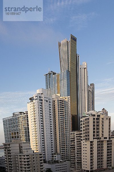 Wolkenkratzer mit Büros und Wohngebäude im Bezirk Marbella  Panama City  Panama  Mittelamerika