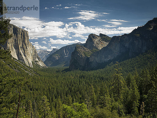 Yosemite Valley Tunnel View  Yosemite National Park  Kalifornien  USA