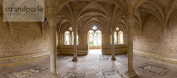 Panoramabild im Kloster Santes Creus  Tarragona  Spanien