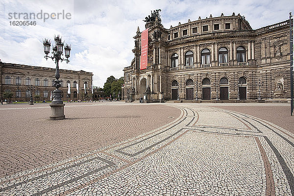 Opernhaus Semperoper  Dresden  Deutschland