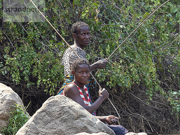 Fischer am unteren Sambesi-Fluss  Simbabwe  Afrika