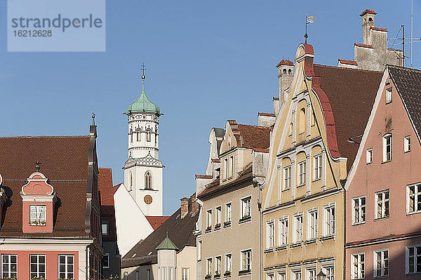 Deutschland  Bayern  Memmingen  Altstadt mit Kreuzherrnkirche
