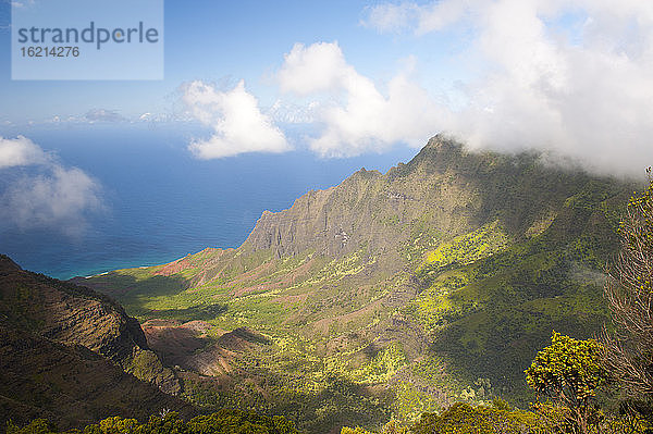 USA  Hawaii  Blick auf die Na Pali Küste