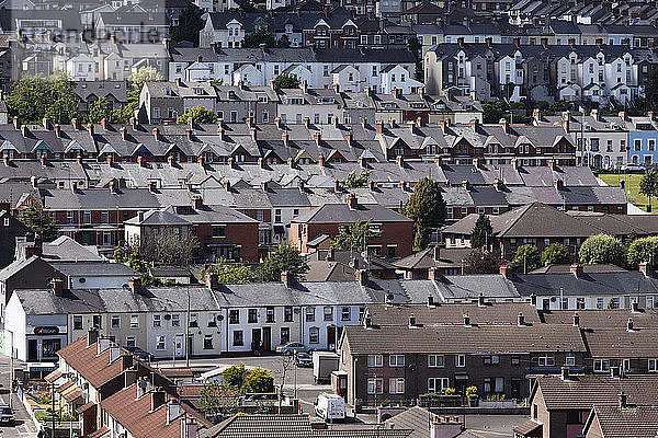 Vereinigtes Königreich  Nordirland  Derry  Blick auf die Stadt