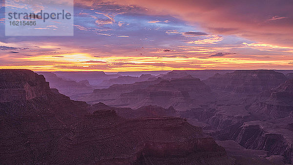 USA  Arizona  Grand Canyon bei Sonnenuntergang