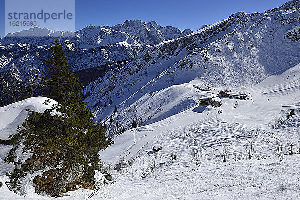 Deutschland  Bayern  Blick auf das Skigebiet Hochalm