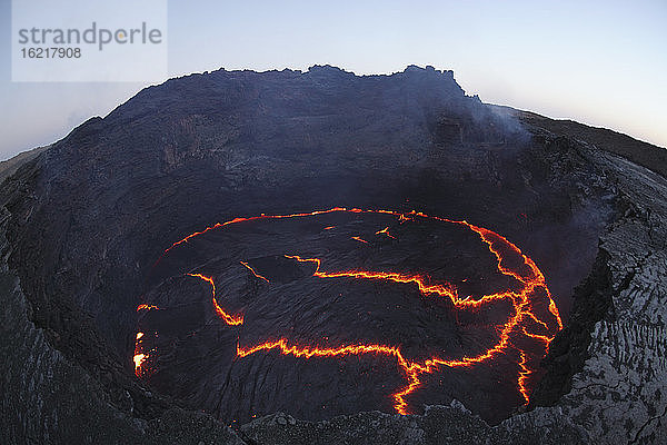 Äthiopien  Blick auf Lava bei Erta Ale