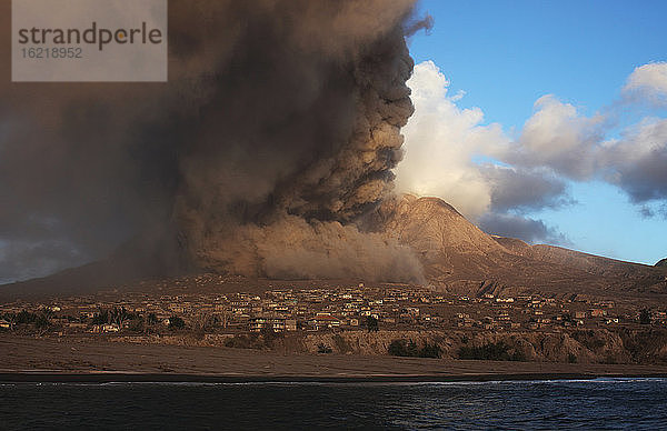 Plymouth  Montserrat  Karibik  Pyroklastischer Strom aus der Eruption