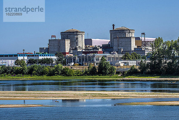 Frankreich  Loiretal  Pays de la Loire  Indre-et-Loire  Kernkraftwerk Chinon in Avoine