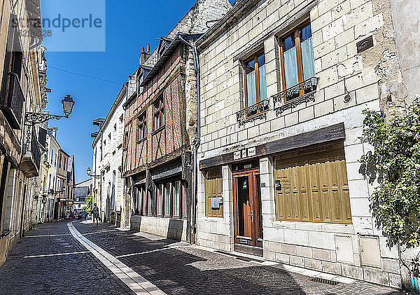 Frankreich  Center-Val de Loire  Indre-et-Loire  altes Chinon  Häuser rue Haute Saint Maurice