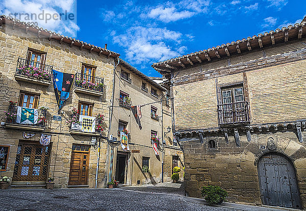 Spanien  Rioja  Mittelalterliche Tage von Briones (Festival von nationalem touristischem Interesse)  mittelalterliche Häuser (Jakobsweg)