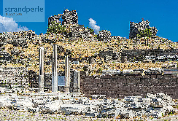 Türkei  Archäologische Stätte der ehemaligen Stadt Kleinasien  Pergamon (Bergama) (3. Jh. v. Chr.; 2. Jh. n. Chr.) (UNESCO-Welterbe)  Akropolis