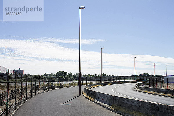 Frankreich  Nantes  44  ile de Nantes  Ausbau des Boulevard Gustave Roch im Hinblick auf das zukünftige Krankenhaus  07/2019.