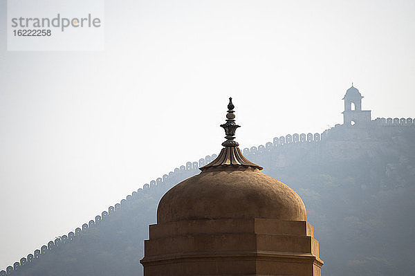 Große Mauer des Amber Forts  Jaipur  Indien