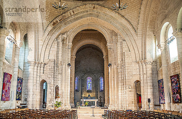 Frankreich  Charente Maritime  Saintes  Kirche Sainte-Marie de l'Abbaye-aux-Dames (11. Jahrhundert)