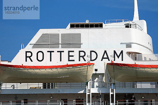 Die Niederlande  Südholland  Rotterdam  Liner