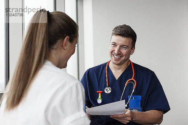 Ärzte im Krankenhaus