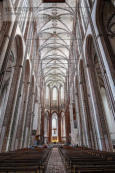 Innenansicht  Evangelische Kirche St. Marien zu Lübeck  Schleswig-Holstein  Deutschland  Europa