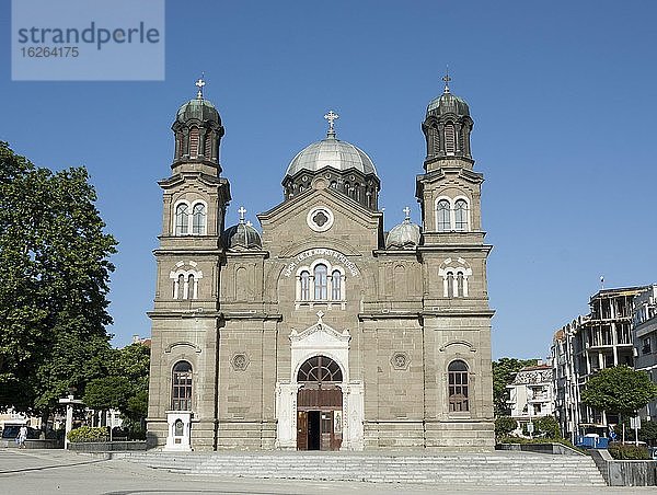 Orthodoxe Kathedrale der Heiligen Kirill und Methodius  Hauptkathedrale der Stadt  Burgas  Bulgarien  Europa