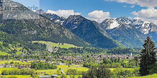 Panorama von Kreben auf Oberstdorf  Allgäu  Bayern  Deutschland  Europa