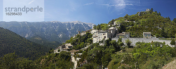 Frankreich  Brantes  Vaucluse  Provence  Mont Ventoux