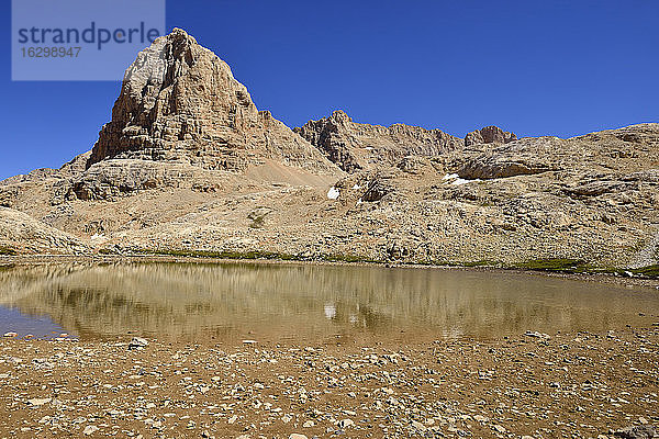 Türkei  Hoch- oder Anti-Taurusgebirge  Aladaglar-Nationalpark  Yedigoeller-Hochebene  Direktas-Berg und -See