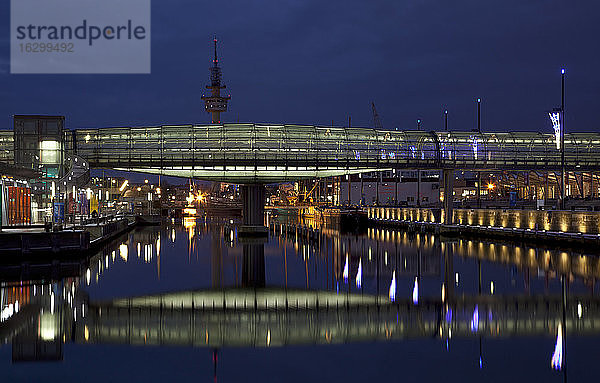 Deutschland  Bremerhaven  Museumshafen  Brücke