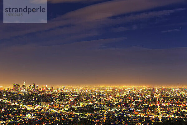 USA  Kalifornien  Los Angeles  Stadtbild  Blaue Stunde