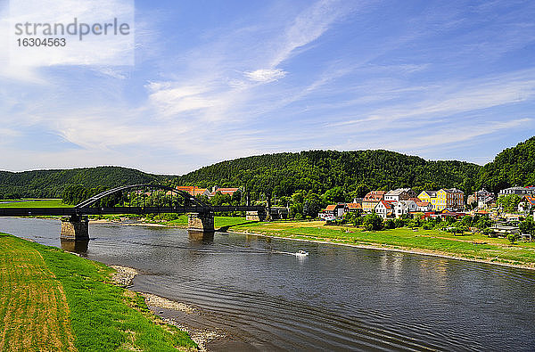 Deutschland  Sachsen  Bad Schandau  Fluss Elbe