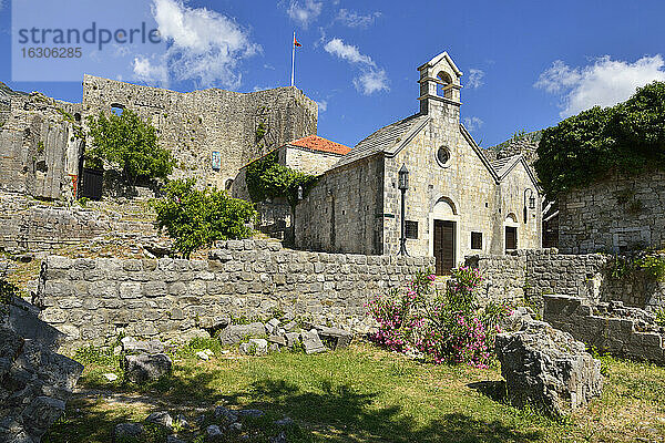 Montenegro  Crna Gora  kleine Kirche in Stari Bar