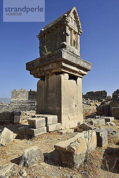 Türkei  Lykien  lykischer Sarkophag  archäologische Stätte von Xanthos