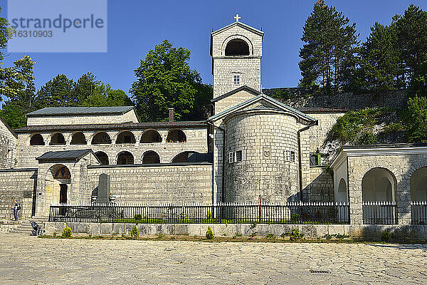 Montenegro  Crna Gora  Cetinje  Orthodoxes Kloster