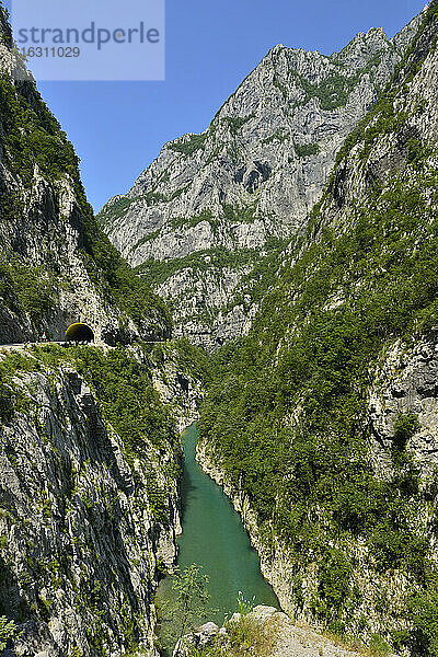 Montenegro  Moraca-Schlucht