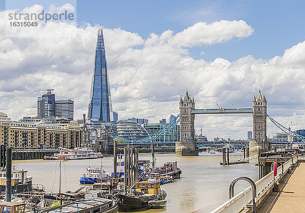 The Shard  Tower Bridge und Themse  London  England  Vereinigtes Königreich  Europa
