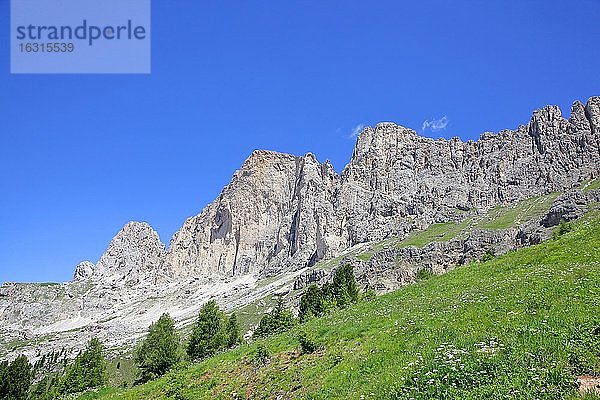 Bergmassiv Rosengarten  Dolomiten  Südtirol  Italien  Europa