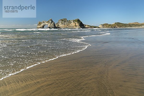 Wharariki Beach  Ozeanien  Golden Bay  Tasman  Südinsel  Neuseeland  Ozeanien